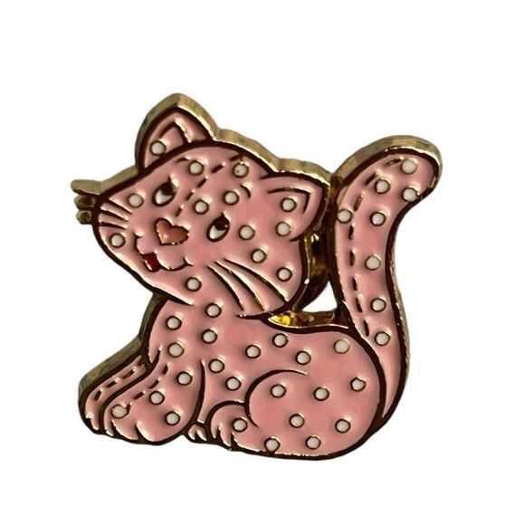 Strawberry Shortcake Pink Cat Enamel Pin Officially Licensed - Picture 3 of 8